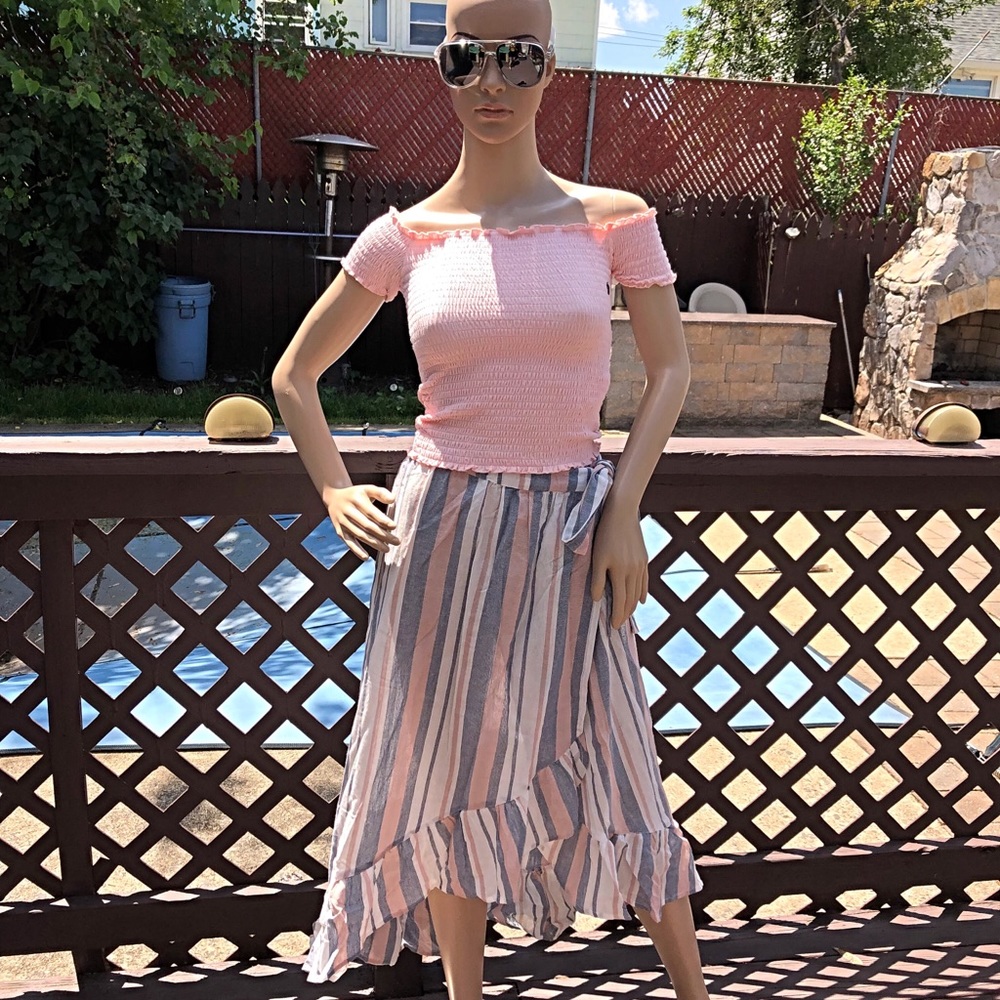 ASOS design skirt ☀️💁🏻‍♀️